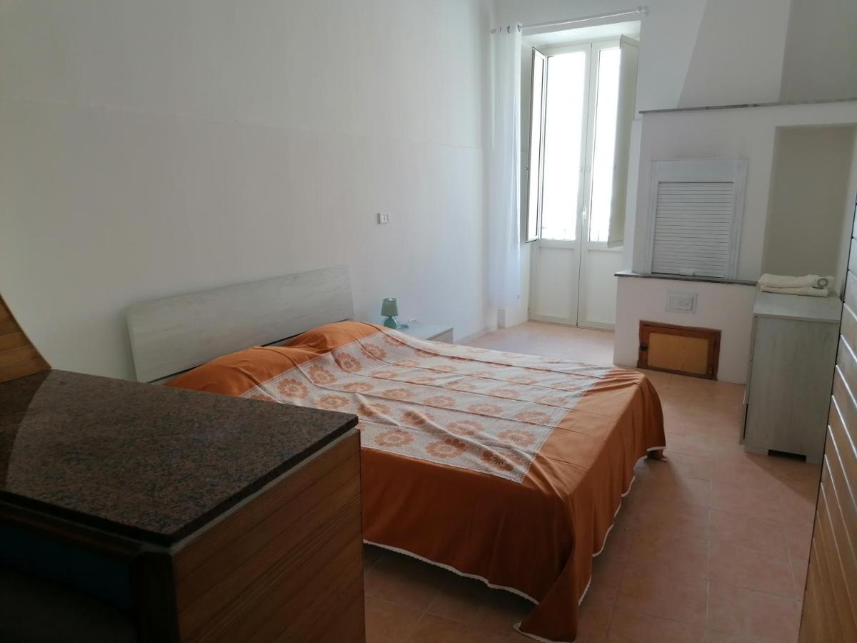 Porta Mare Rooms 2 โอตรันโต ภายนอก รูปภาพ